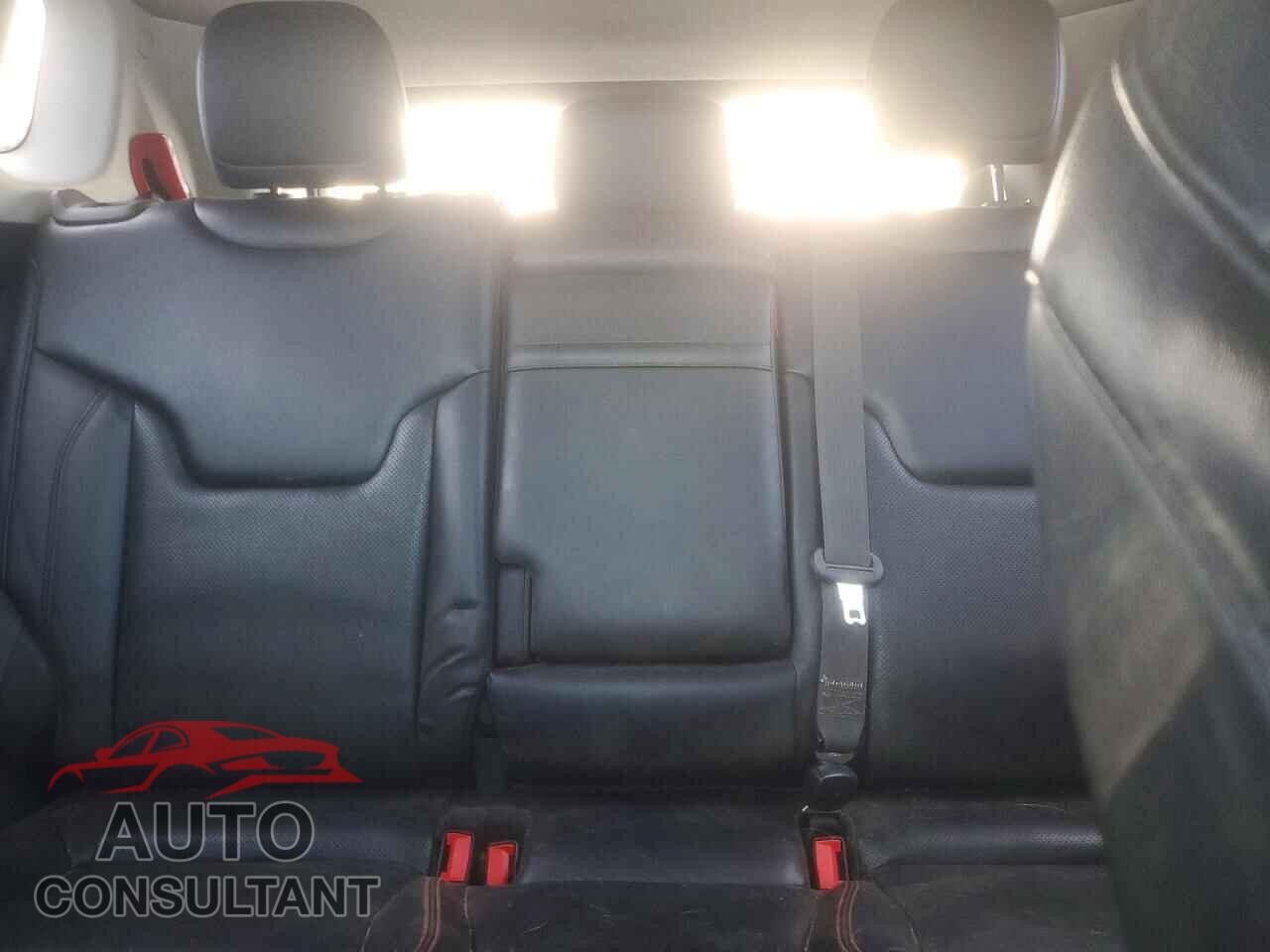 JEEP COMPASS 2017 - 3C4NJDDB8HT667094