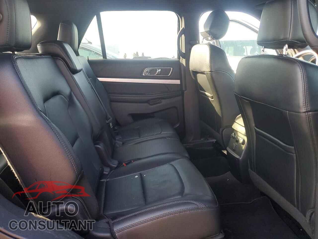 FORD EXPLORER 2017 - 1FM5K8D89HGB15077