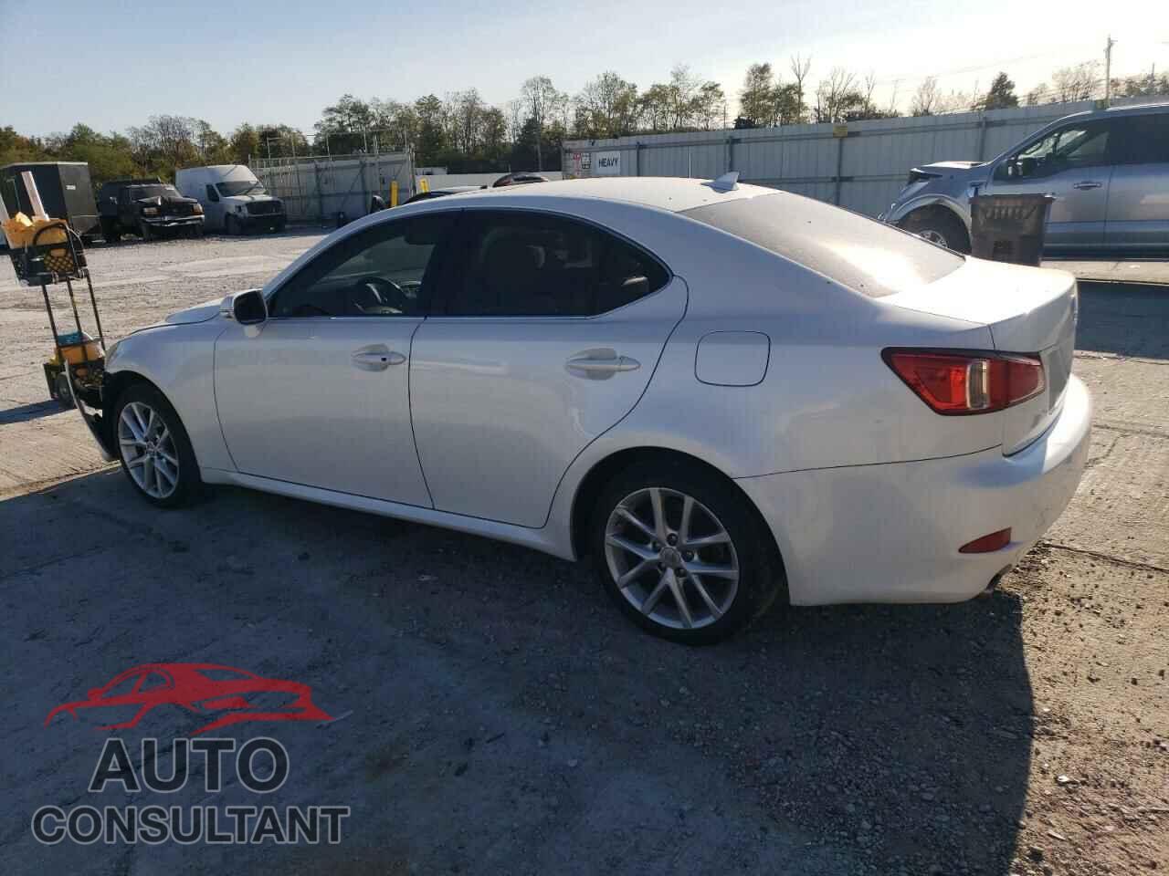 LEXUS IS 2013 - JTHCF5C22D5063761