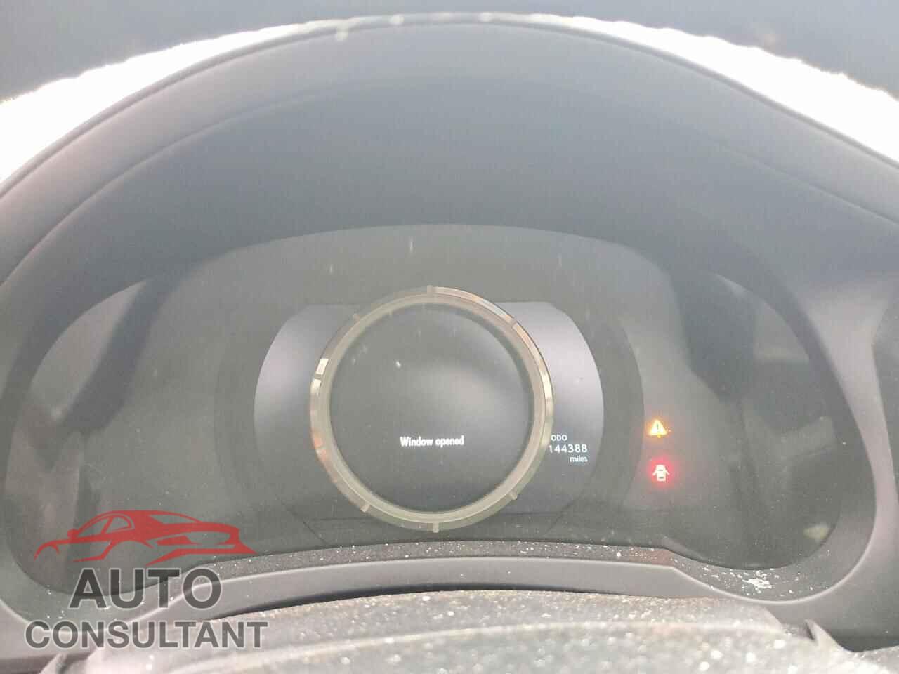 LEXUS IS 2014 - JTHBF1D28E5035791