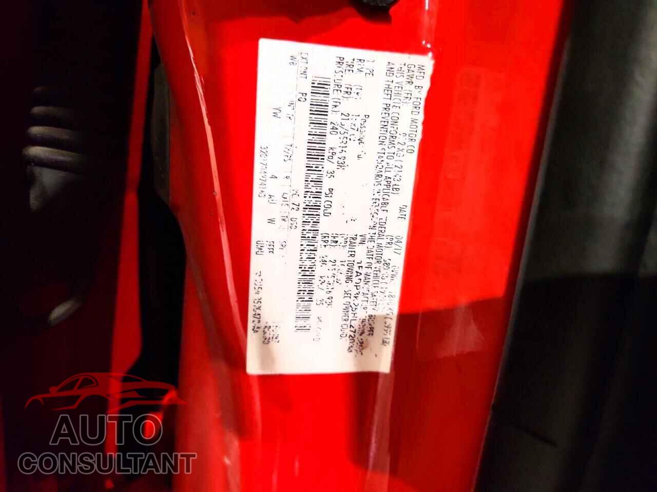 FORD FOCUS 2017 - 1FADP3K25HL272038