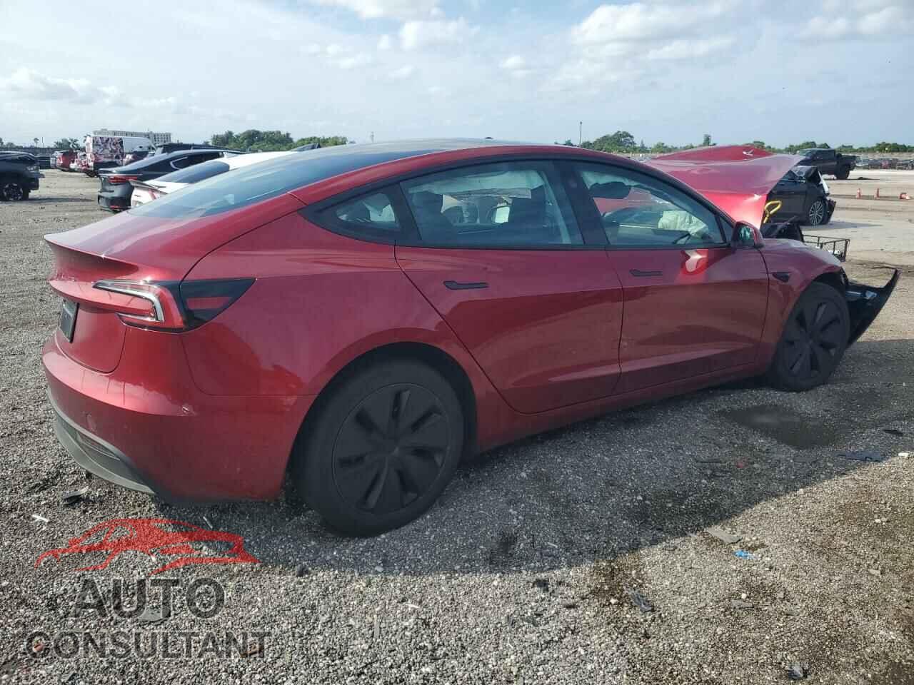 TESLA MODEL 3 2024 - 5YJ3E1EA3RF732742