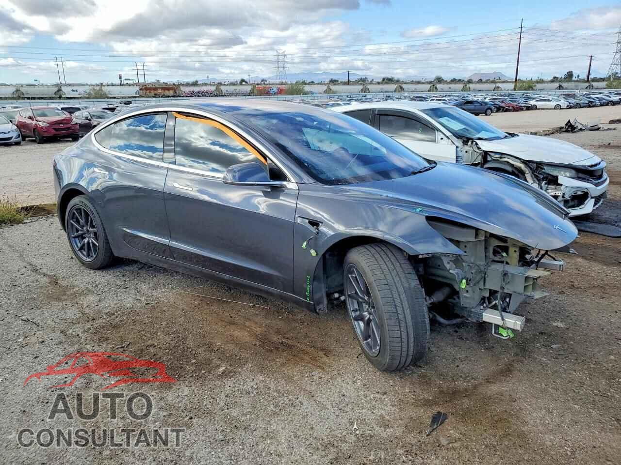 TESLA MODEL 3 2018 - 5YJ3E1EB8JF066068