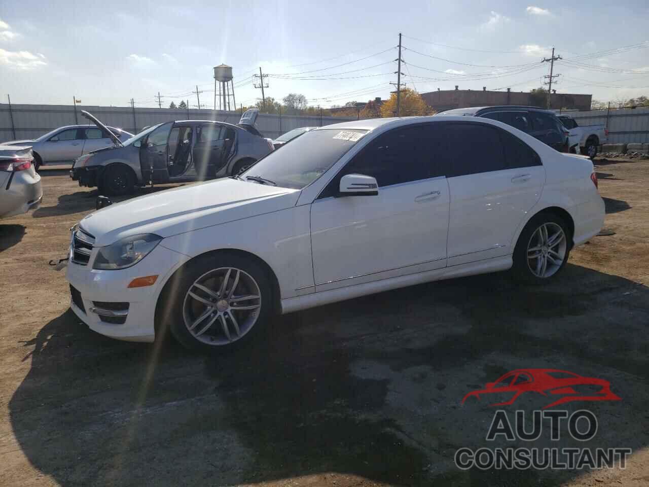 MERCEDES-BENZ C-CLASS 2013 - WDDGF8AB0DR286063