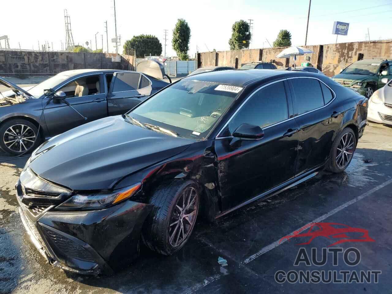 TOYOTA CAMRY 2021 - 4T1G11AK0MU413175