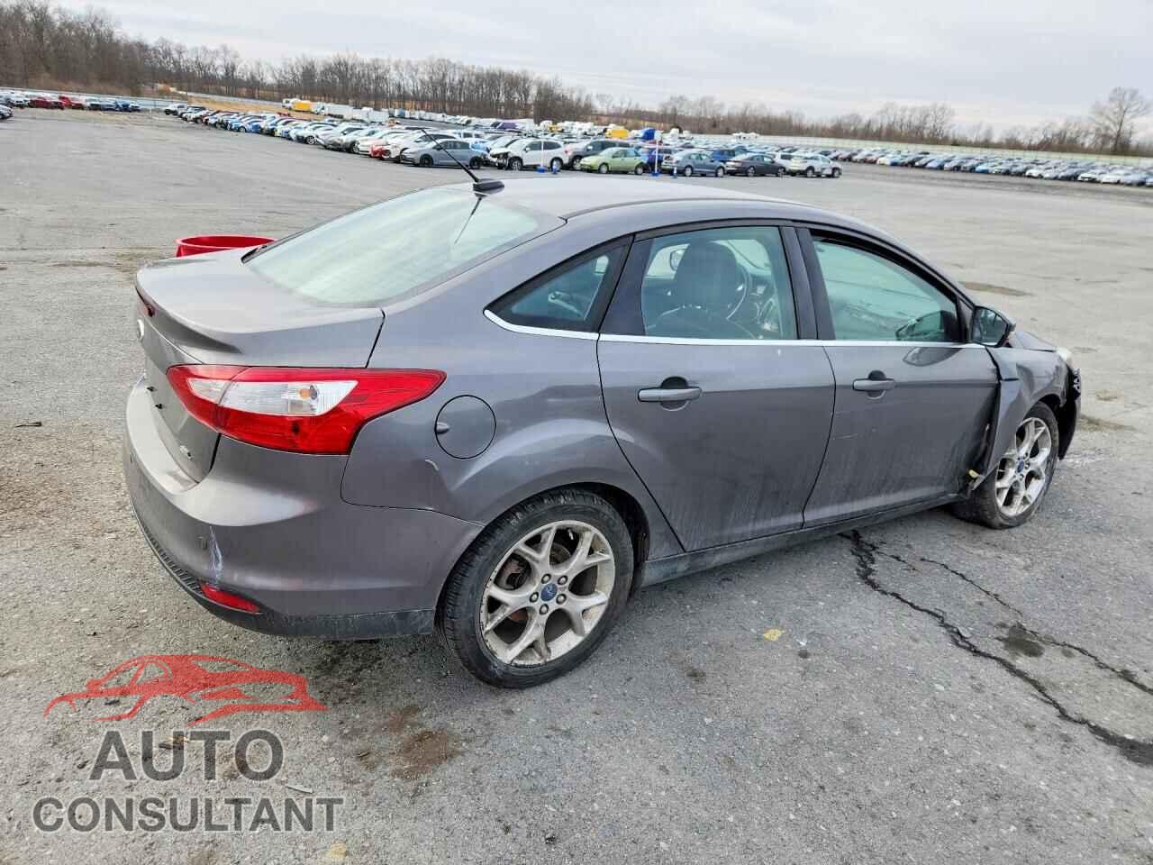 FORD FOCUS 2012 - 1FAHP3H29CL432293