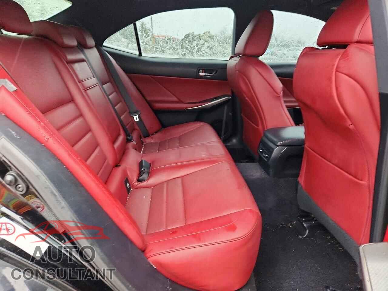 LEXUS IS 2014 - JTHCE1D25E5004571