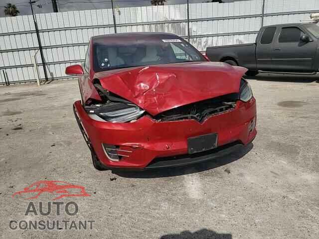 TESLA MODEL X 2017 - 5YJXCDE20HF060672