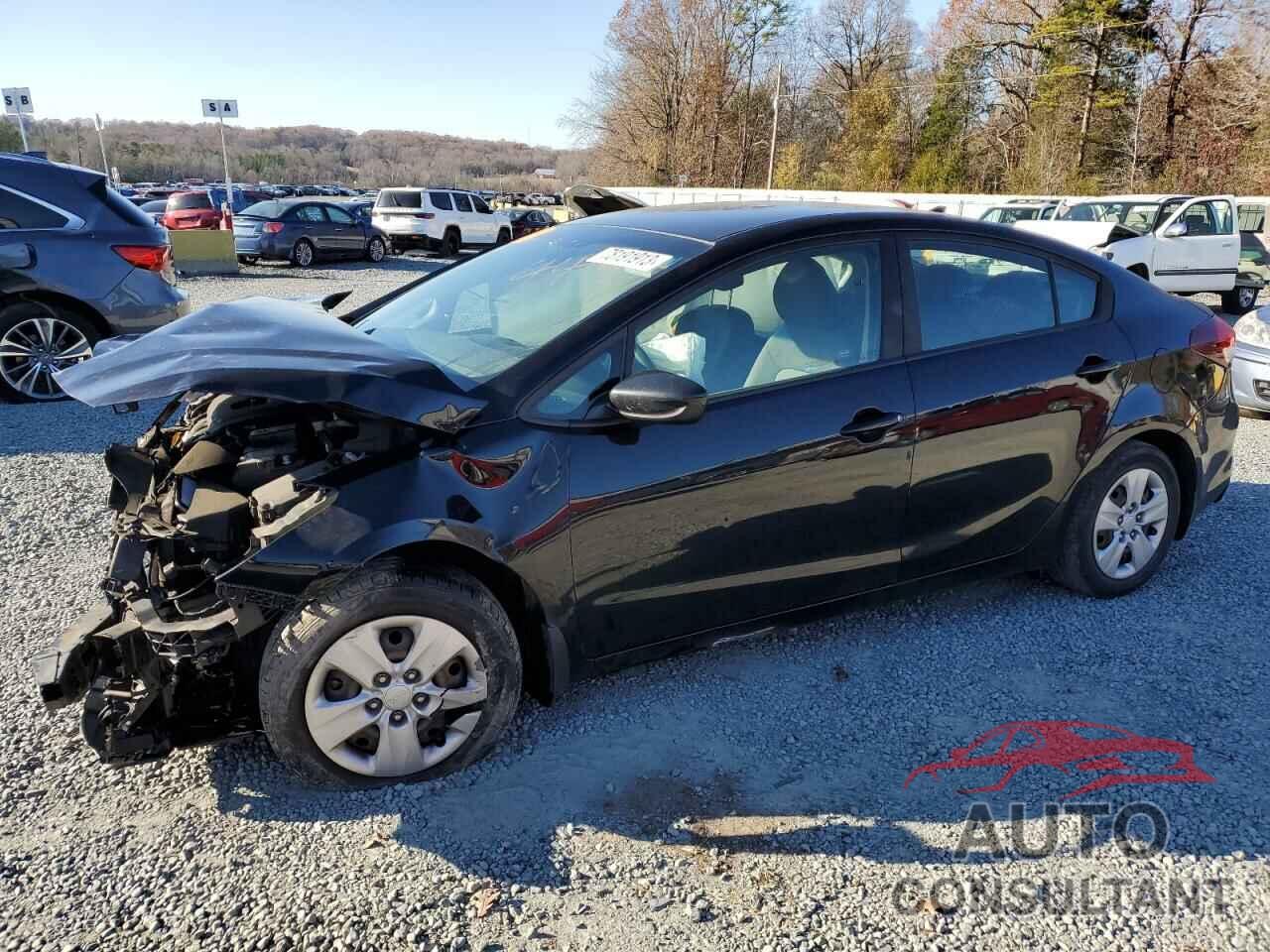 KIA FORTE 2018 - 3KPFK4A75JE174419