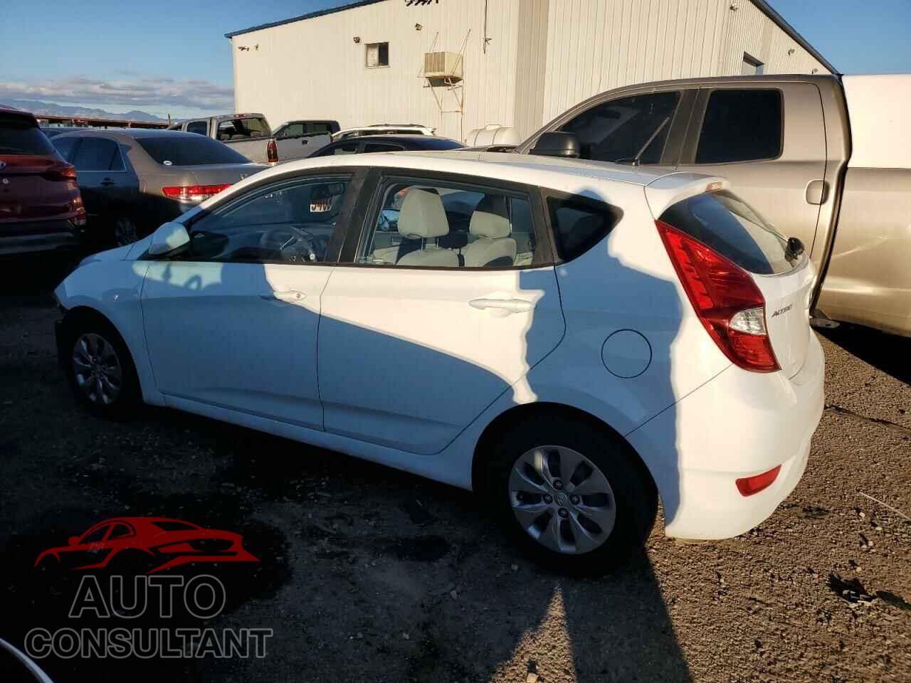 HYUNDAI ACCENT 2017 - KMHCT5AE8HU325877