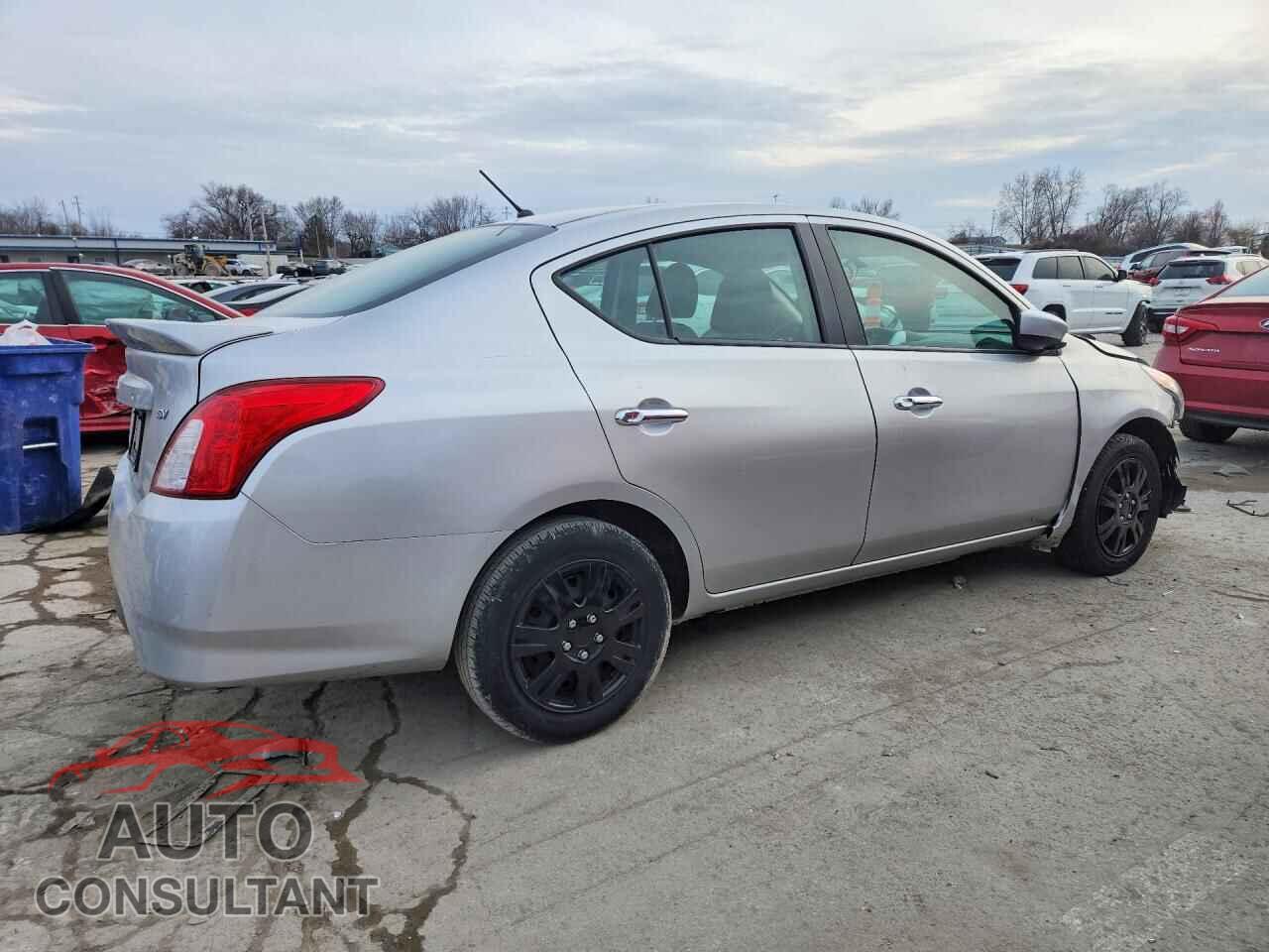 NISSAN VERSA 2019 - 3N1CN7AP3KL876248