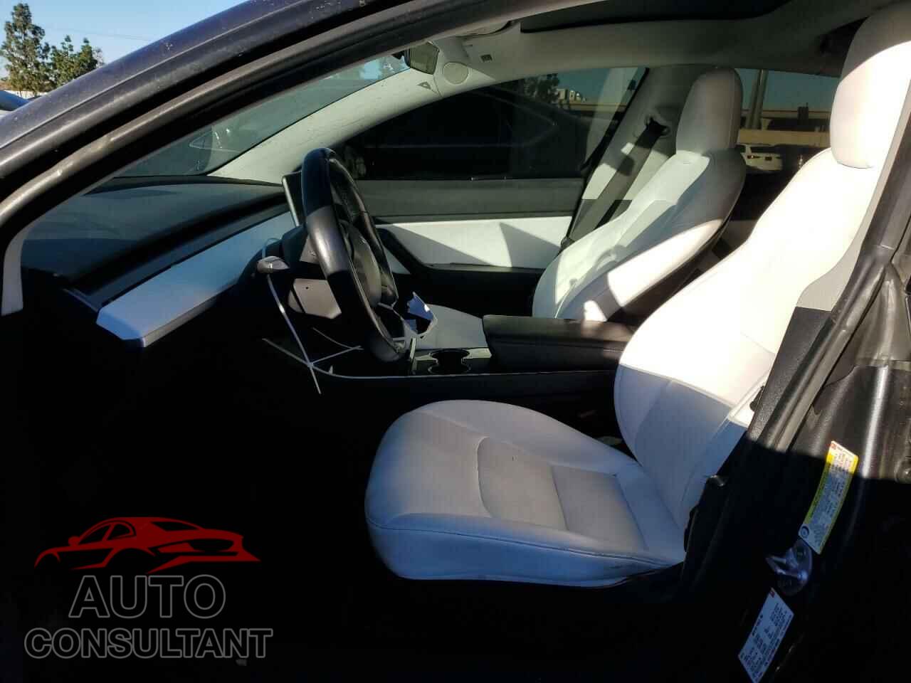 TESLA MODEL 3 2018 - 5YJ3E1EB0JF100438