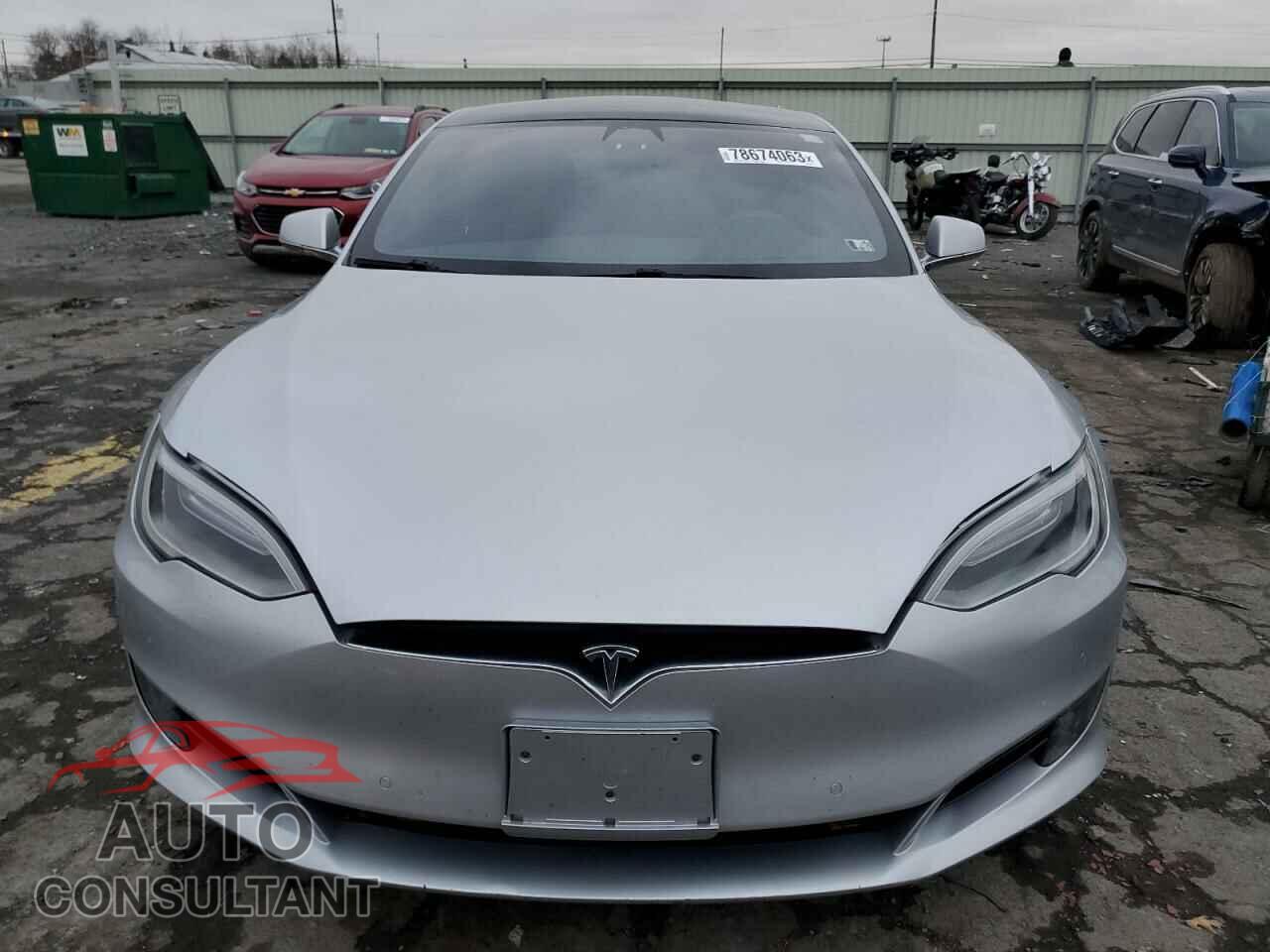 TESLA MODEL S 2017 - 5YJSA1E2XHF199559