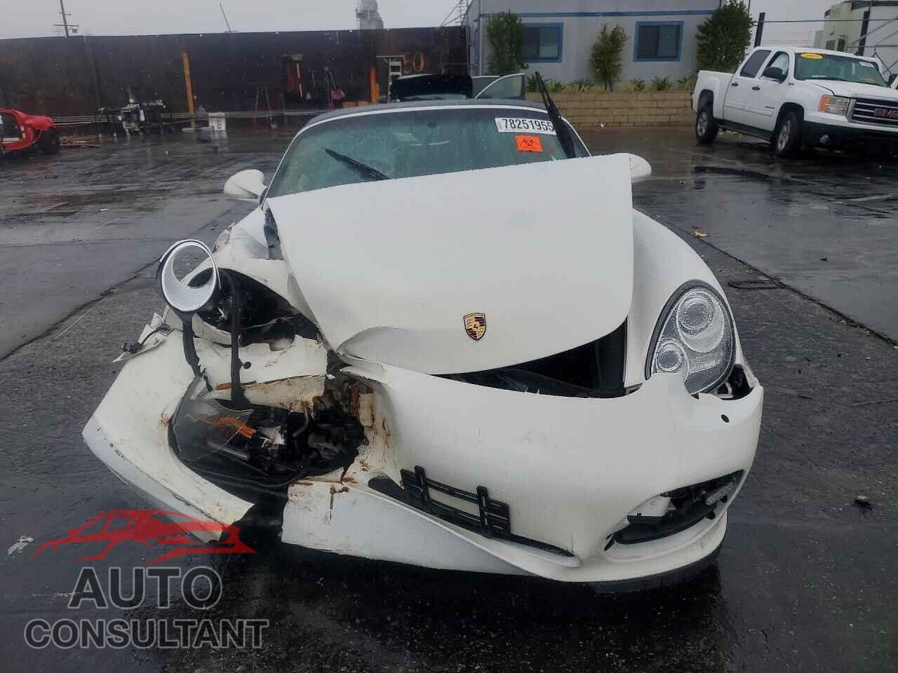 PORSCHE BOXSTER 2011 - WP0CB2A8XBS745143