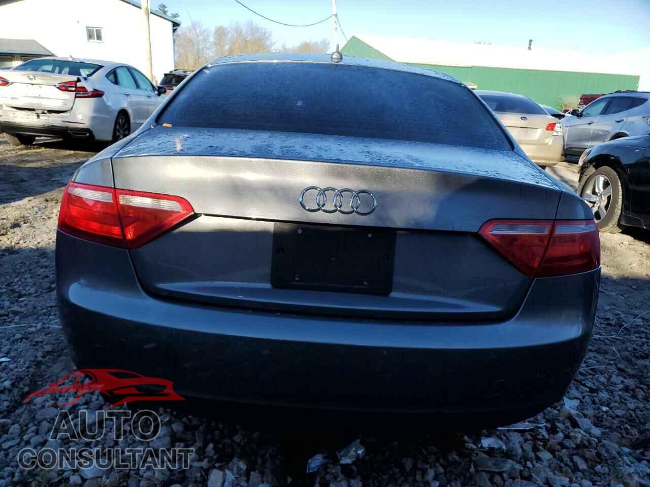 AUDI A5 2014 - WAUCFAFR0EA035403