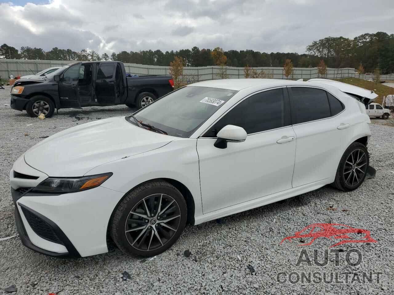 TOYOTA CAMRY 2022 - 4T1G11AK7NU671808