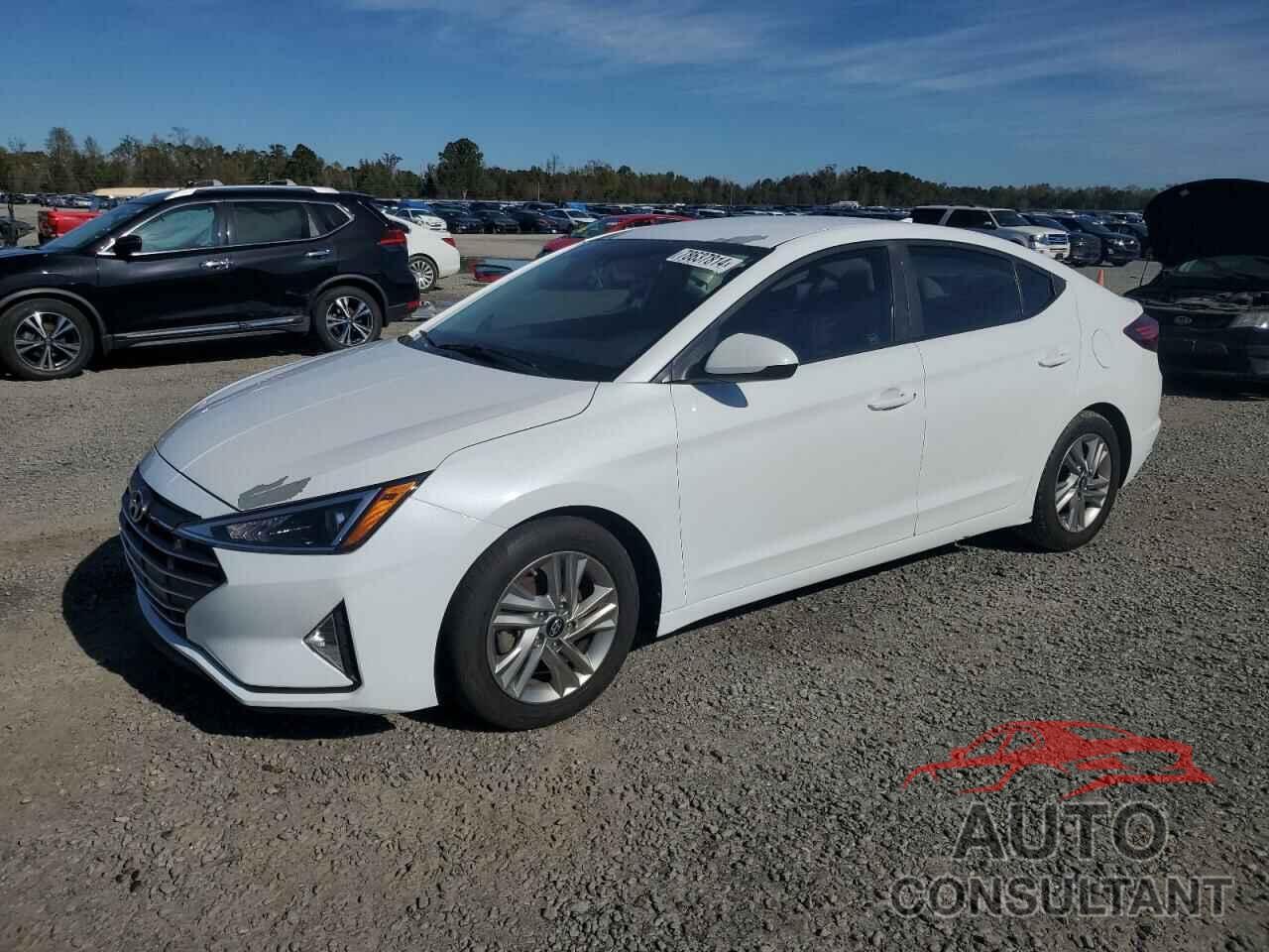 HYUNDAI ELANTRA 2019 - 5NPD84LFXKH428889