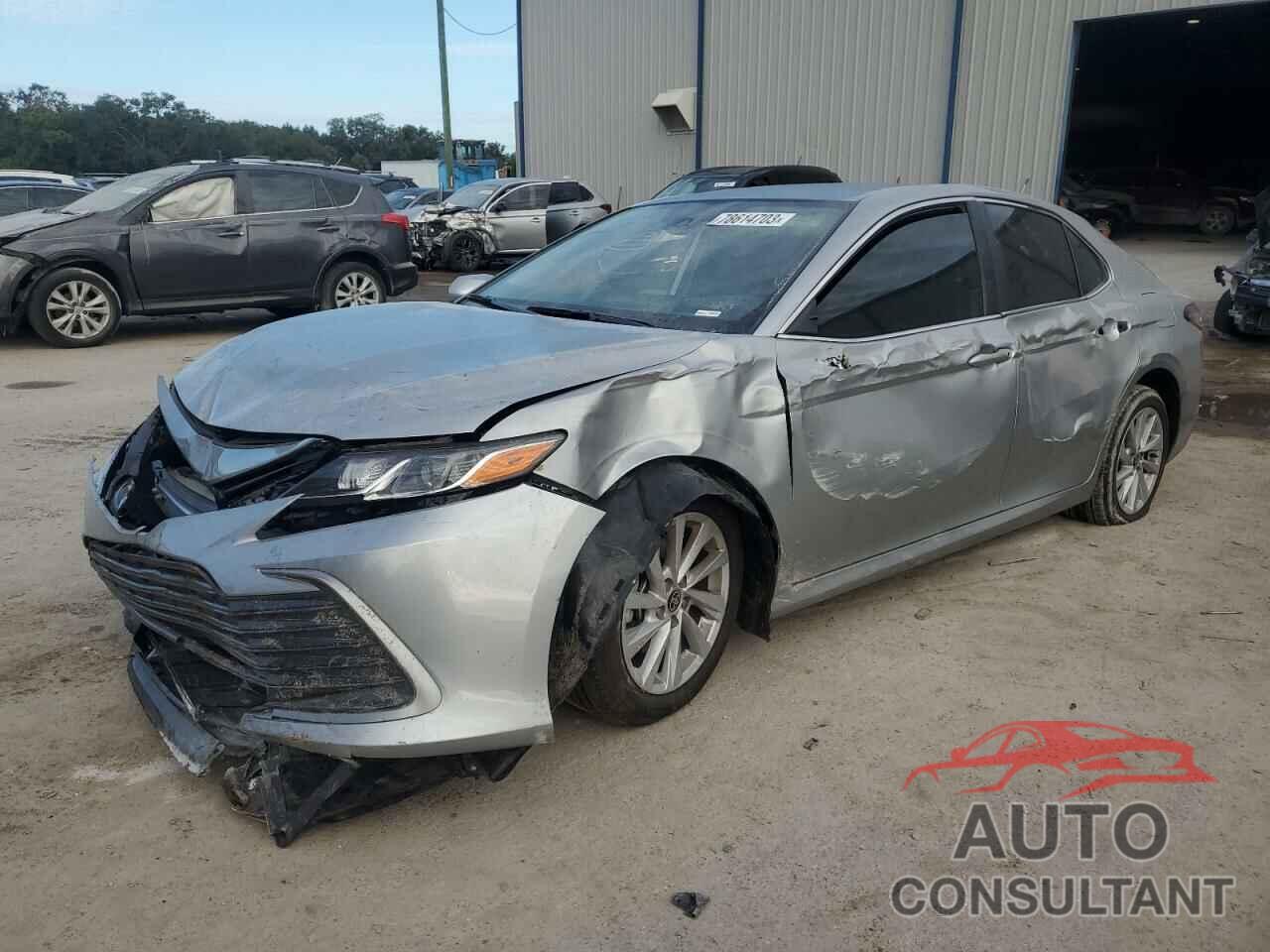 TOYOTA CAMRY 2021 - 4T1C11AK8MU496224