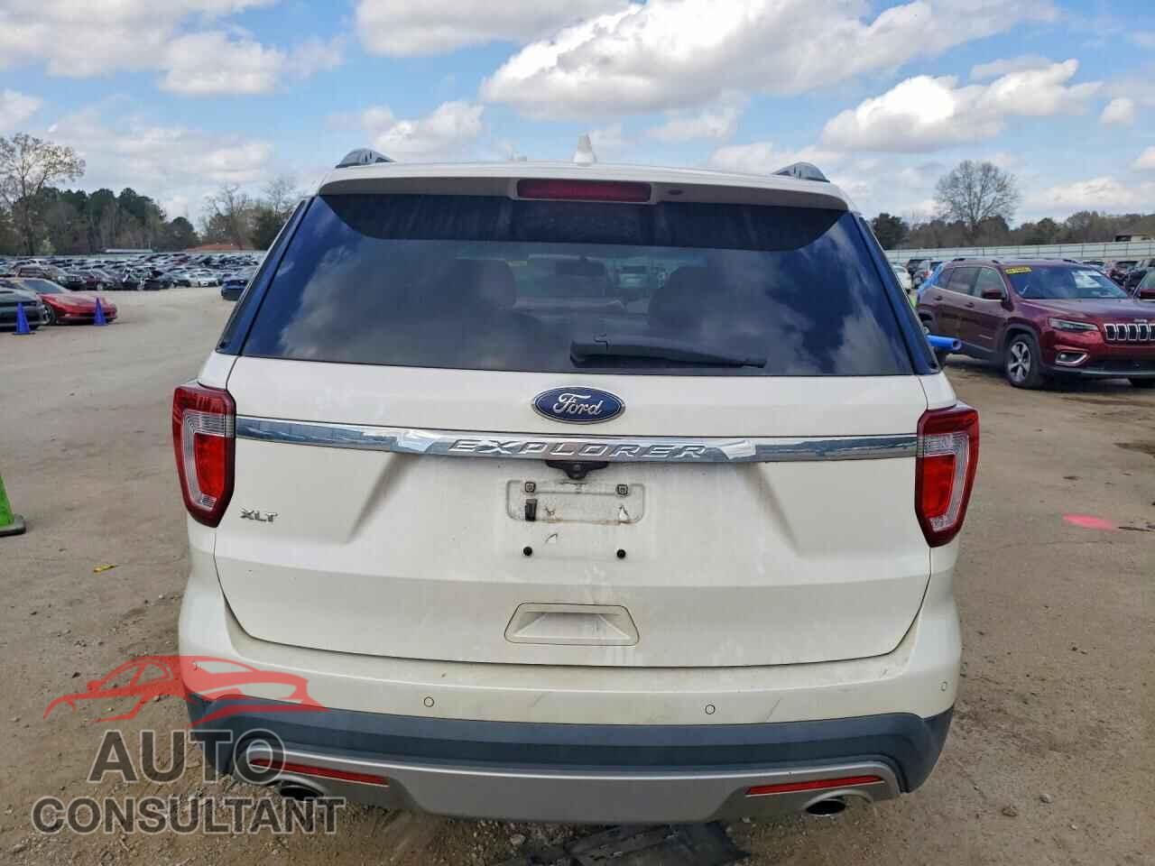 FORD EXPLORER 2017 - 1FM5K7D86HGA92013
