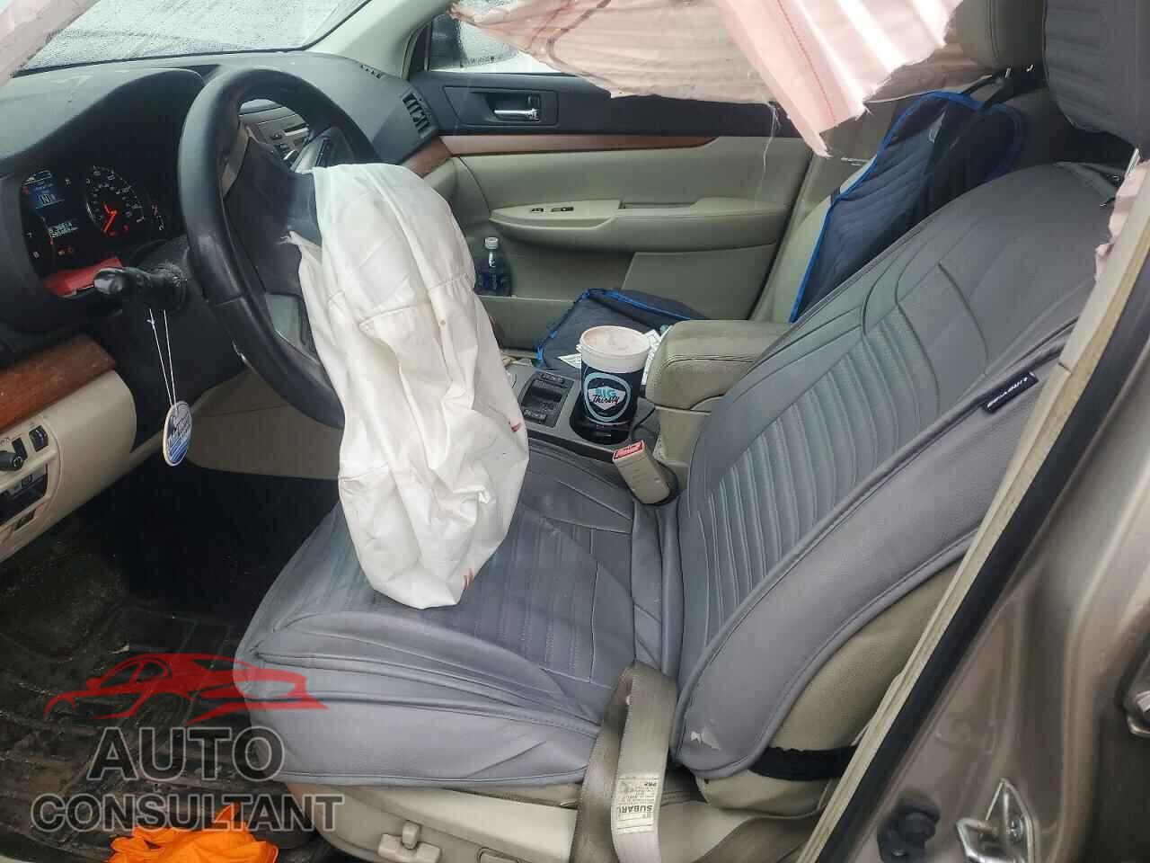 SUBARU OUTBACK 2014 - 4S4BRBKC8E3249150