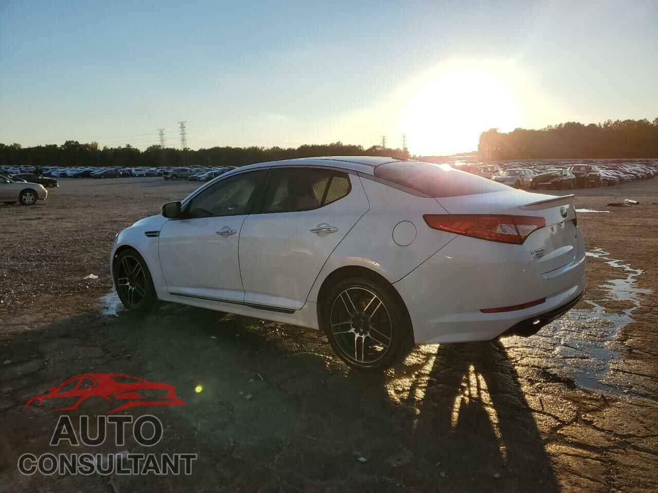 KIA OPTIMA 2013 - 5XXGR4A66DG152934
