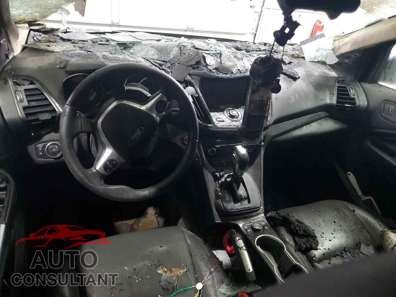 FORD ESCAPE 2016 - 1FMCU9J90GUB64317