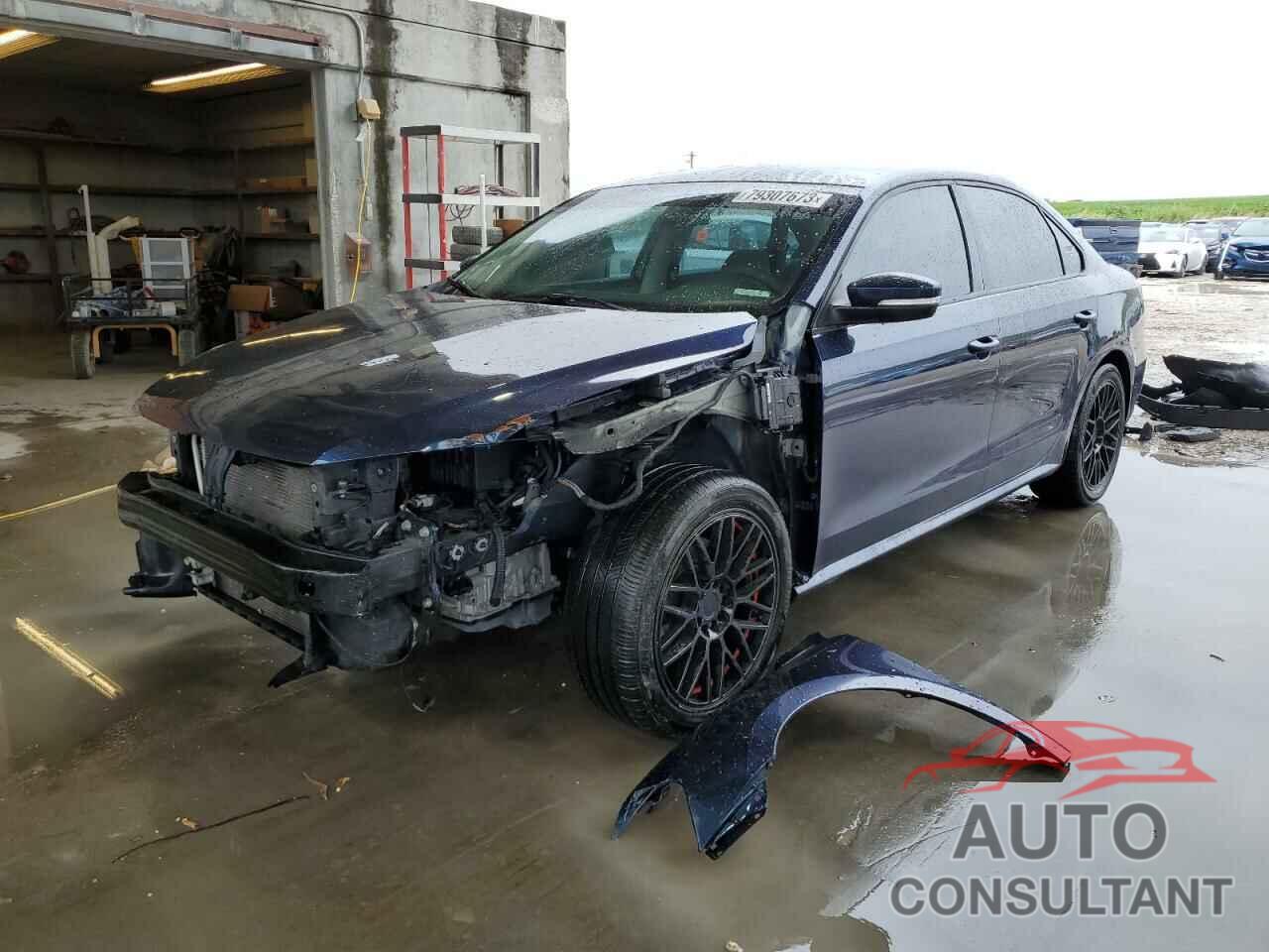 VOLKSWAGEN PASSAT 2015 - 1VWAS7A30FC021676