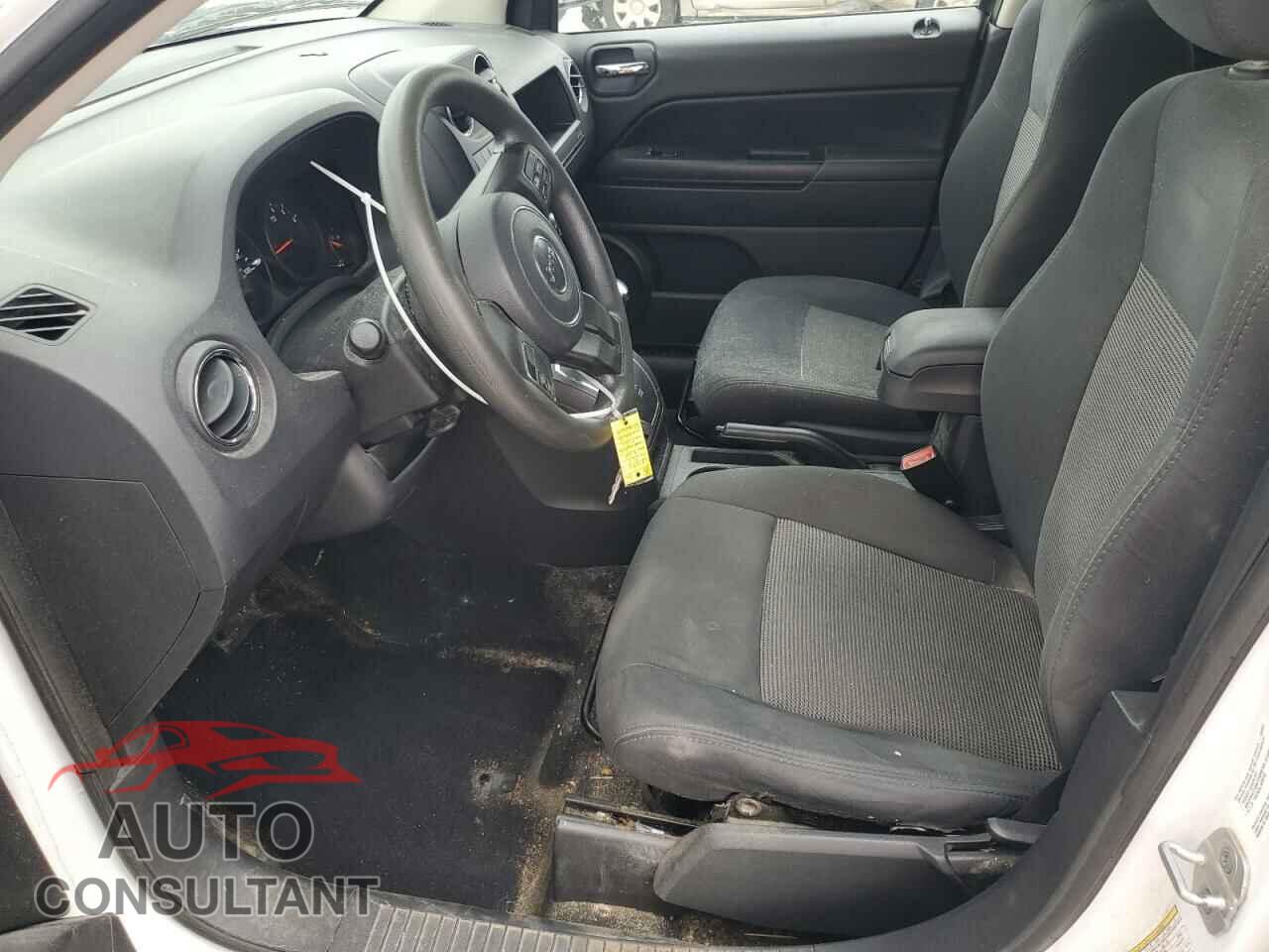 JEEP COMPASS 2011 - 1J4NT1FA5BD260645
