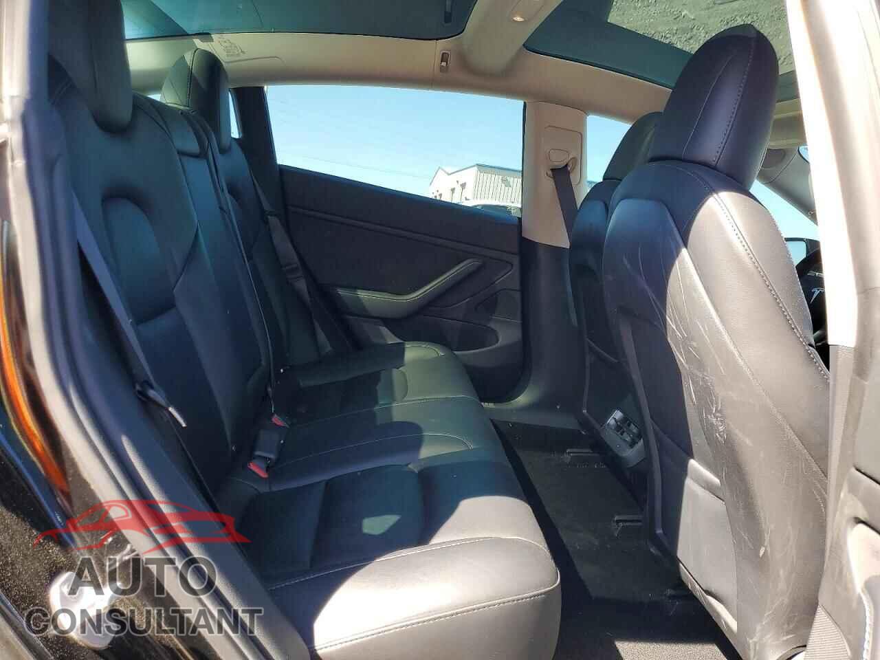 TESLA MODEL 3 2020 - 5YJ3E1EB3LF786896