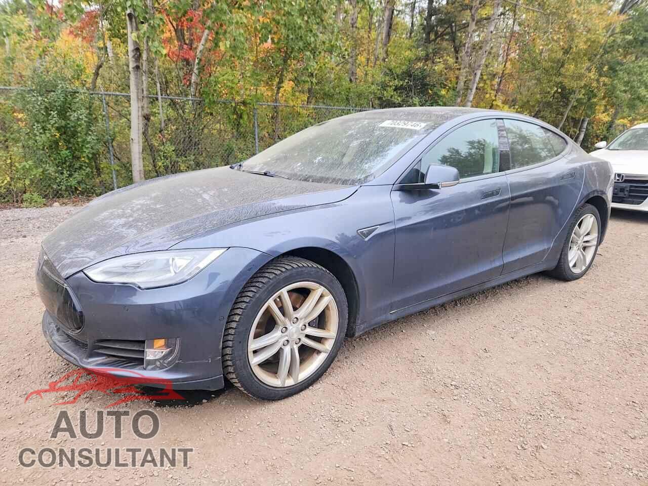 TESLA MODEL S 2015 - 5YJSA1S14FFP54711