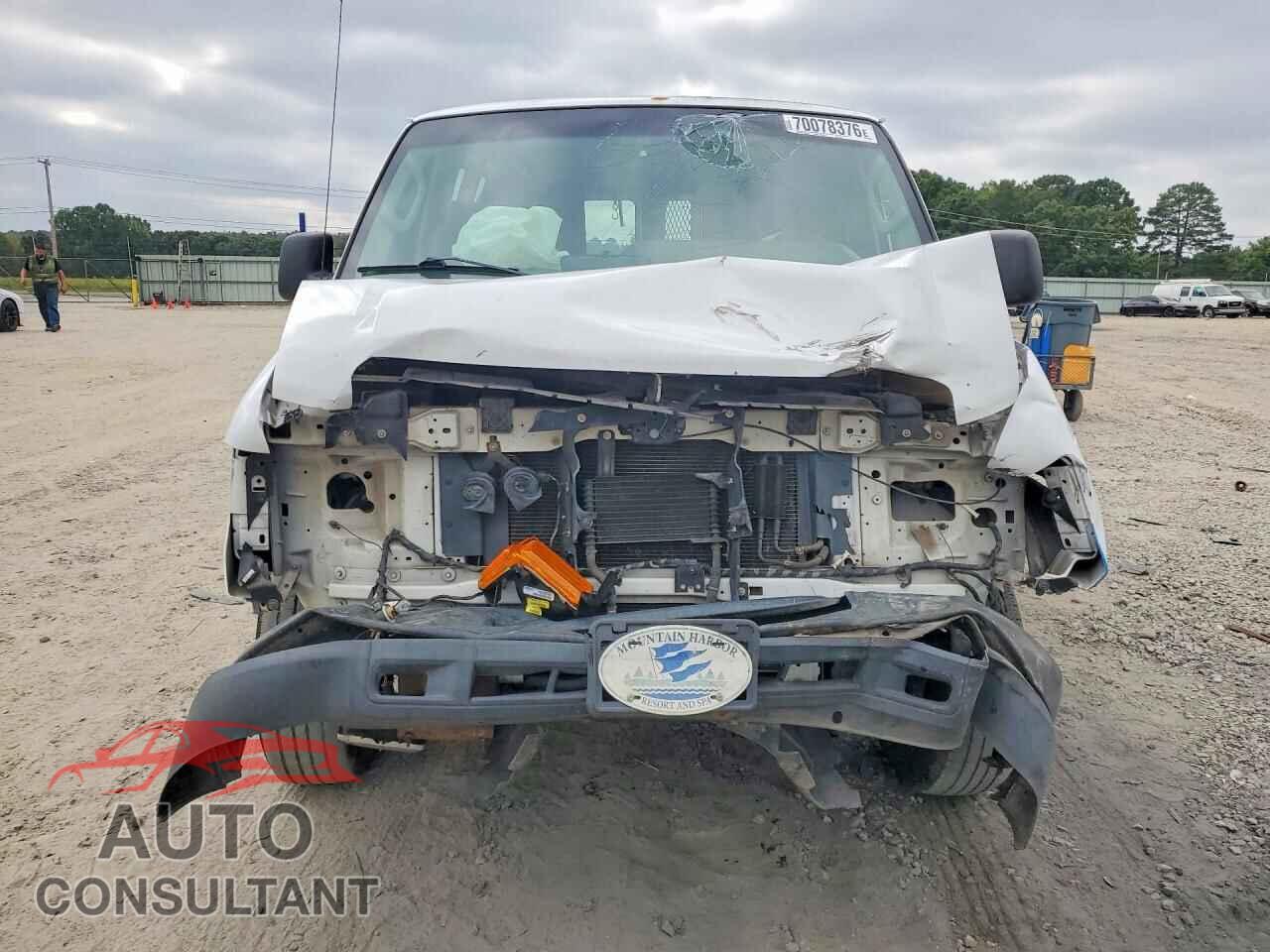 FORD ECONOLINE 2010 - 1FTNE2EL2ADA19097