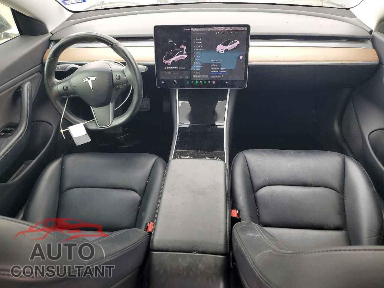 TESLA MODEL 3 2018 - 5YJ3E1EA0JF053452