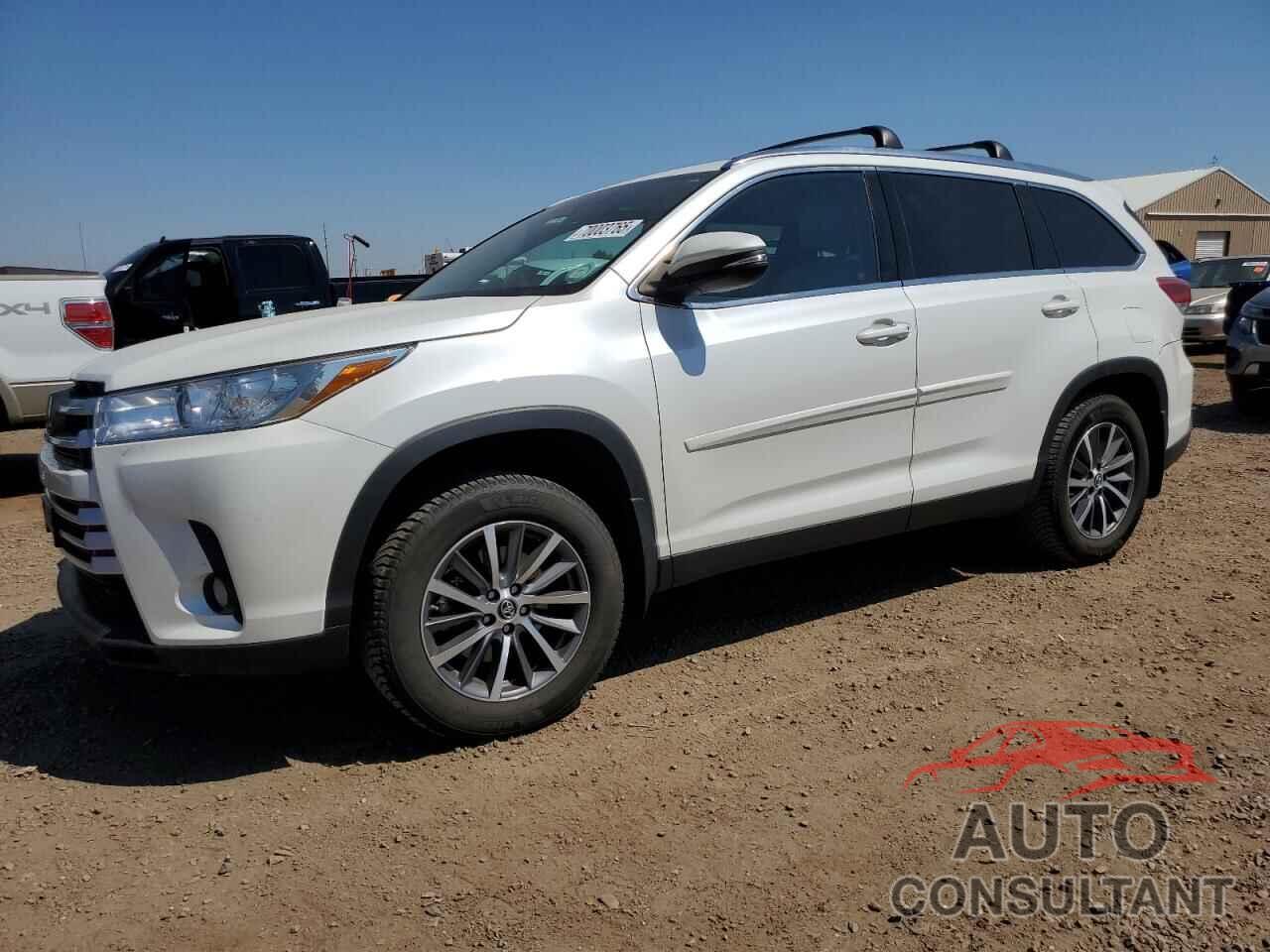 TOYOTA HIGHLANDER 2019 - 5TDJZRFH8KS934127