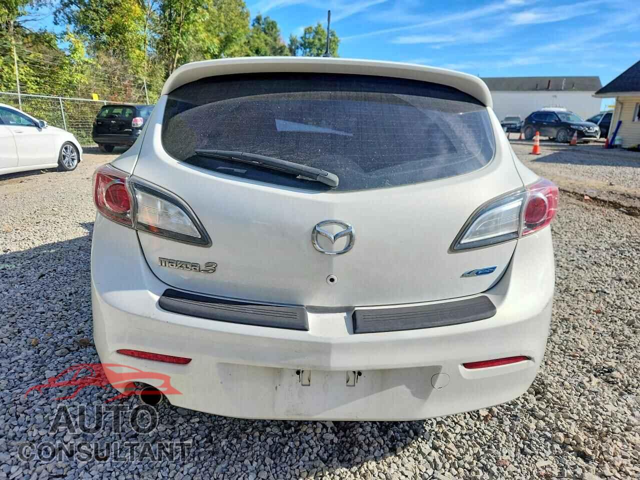 MAZDA 3 2012 - JM1BL1M82C1655104