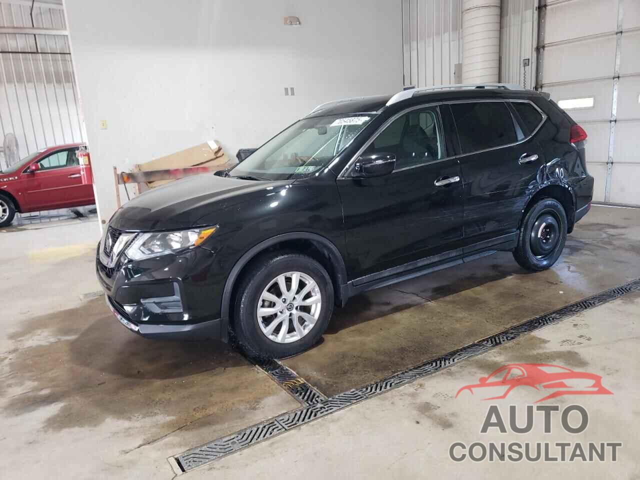 NISSAN ROGUE 2018 - 5N1AT2MV9JC809909