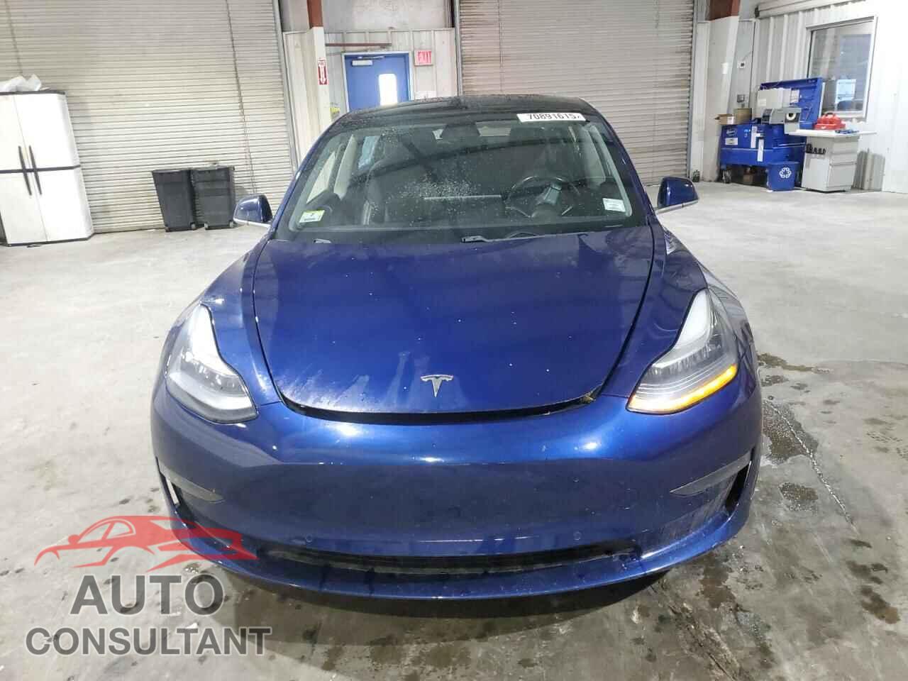 TESLA MODEL 3 2018 - 5YJ3E1EA9JF102339