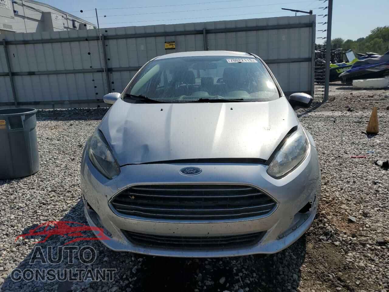 FORD FIESTA 2018 - 3FADP4AJ5JM123647