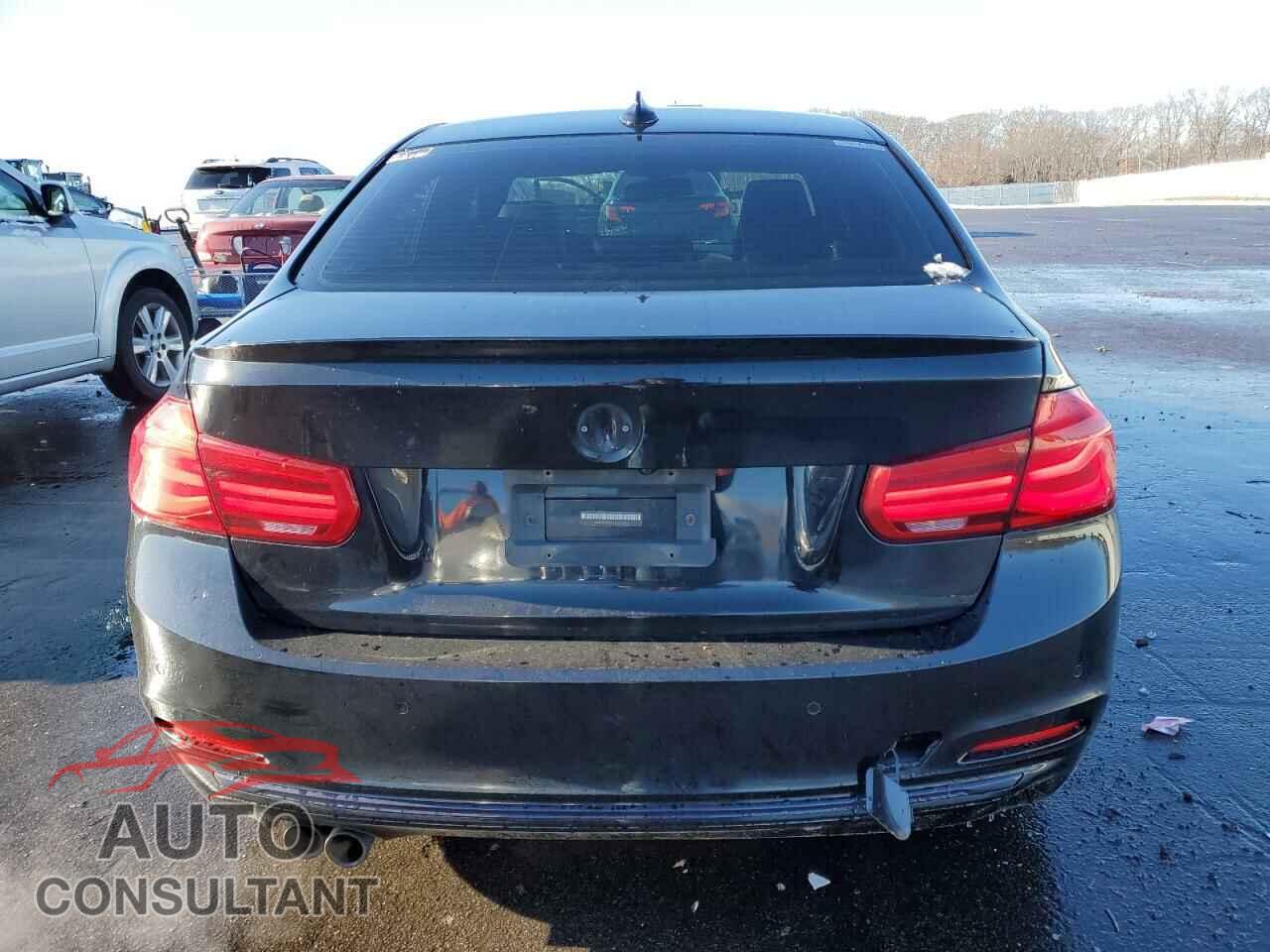 BMW 3 SERIES 2016 - WBA8E3G51GNU02692