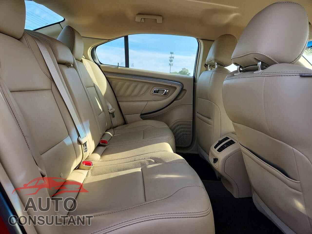 FORD TAURUS 2013 - 1FAHP2E88DG173907