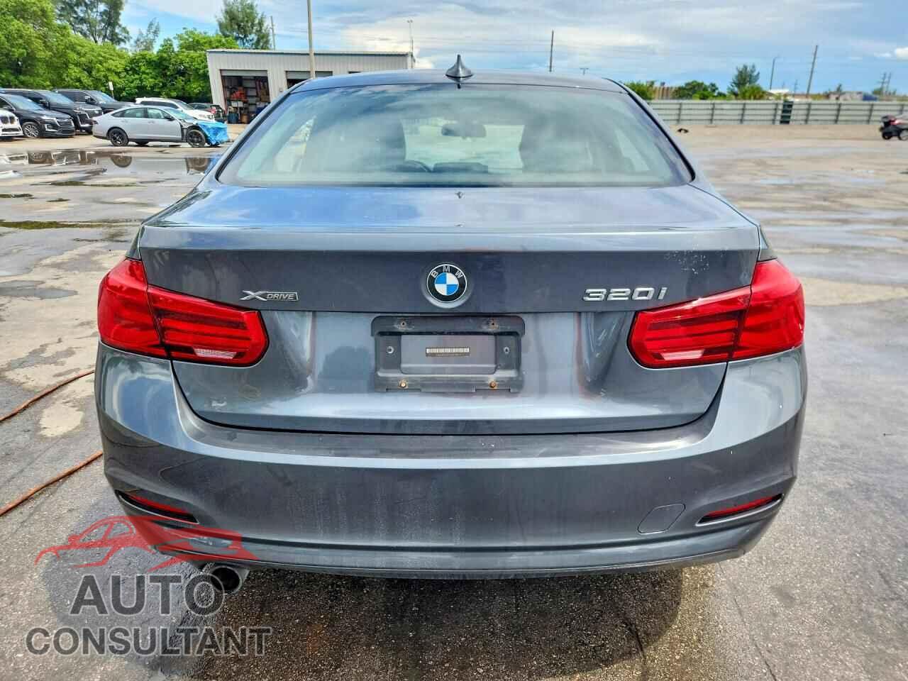 BMW 3 SERIES 2016 - WBA8E5G51GNU20511
