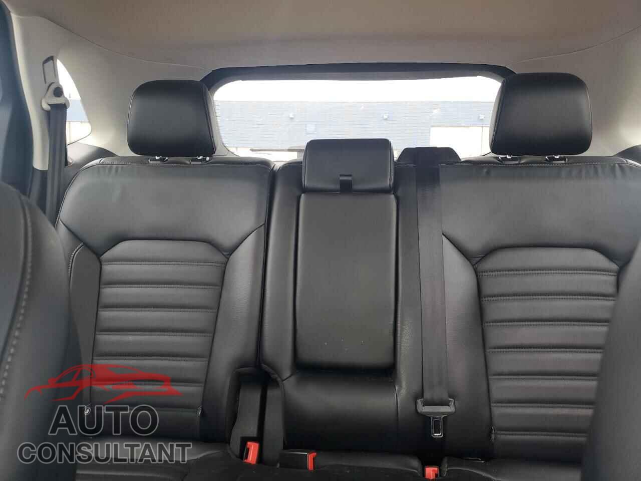 FORD EDGE 2018 - 2FMPK4J99JBB03975