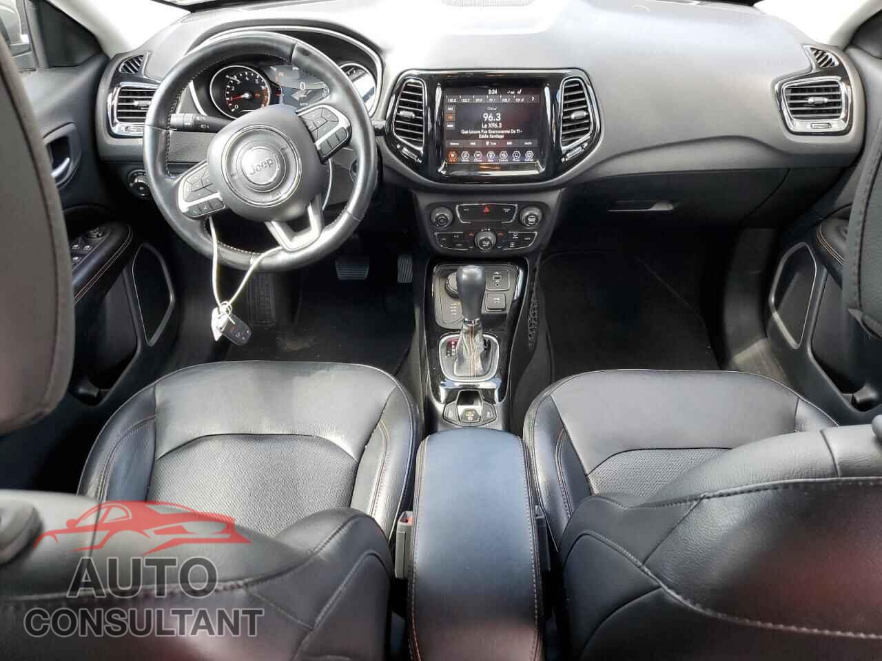 JEEP COMPASS 2020 - 3C4NJDCB5LT245004