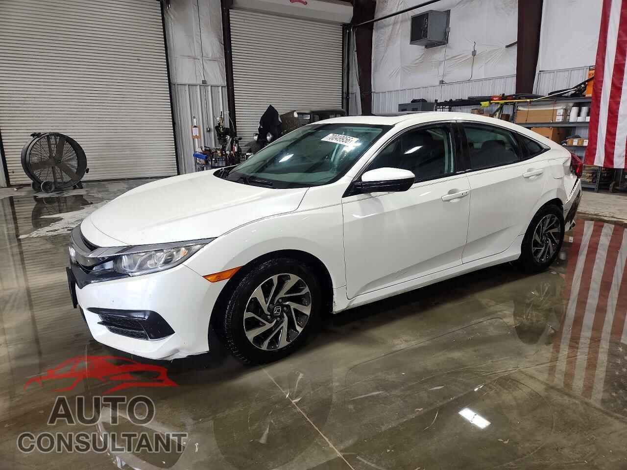 HONDA CIVIC 2017 - 19XFC2F70HE231100