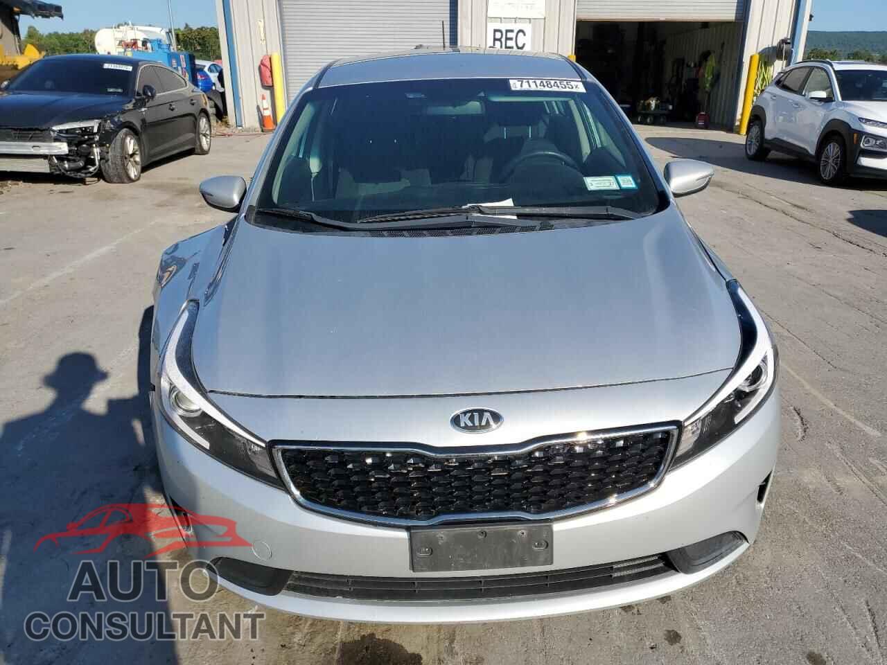 KIA FORTE 2017 - KNAFK5A87H5725452