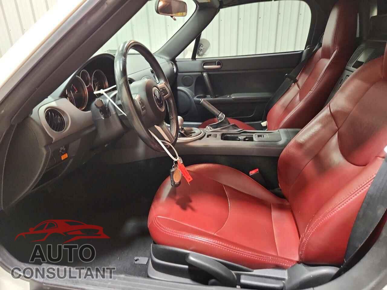 MAZDA MX5 2009 - JM1NC25F190201814