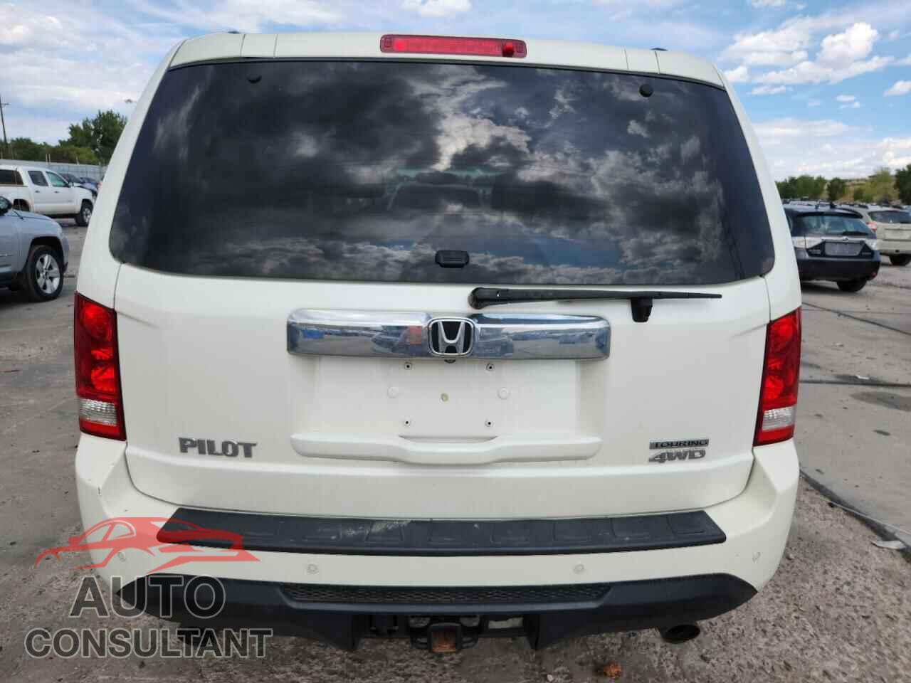 HONDA PILOT 2012 - 5FNYF4H98CB080455