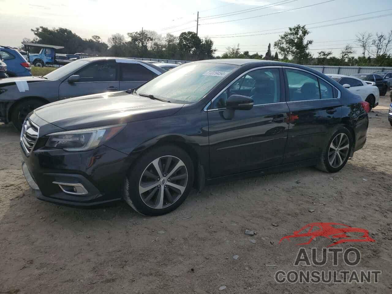 SUBARU LEGACY 2018 - 4S3BNAN63J3013029