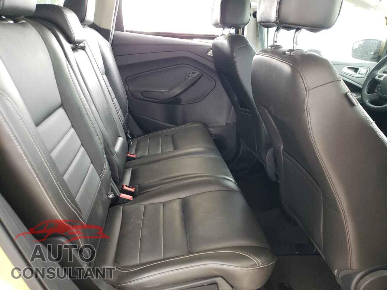 FORD ESCAPE 2014 - 1FMCU9J97EUC84807