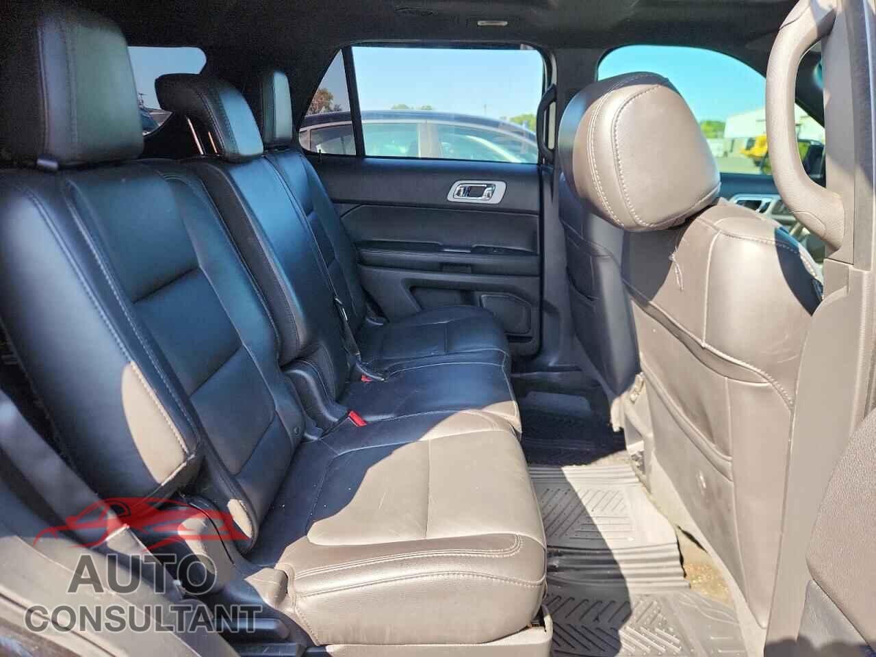 FORD EXPLORER 2015 - 1FM5K8D80FGA50259