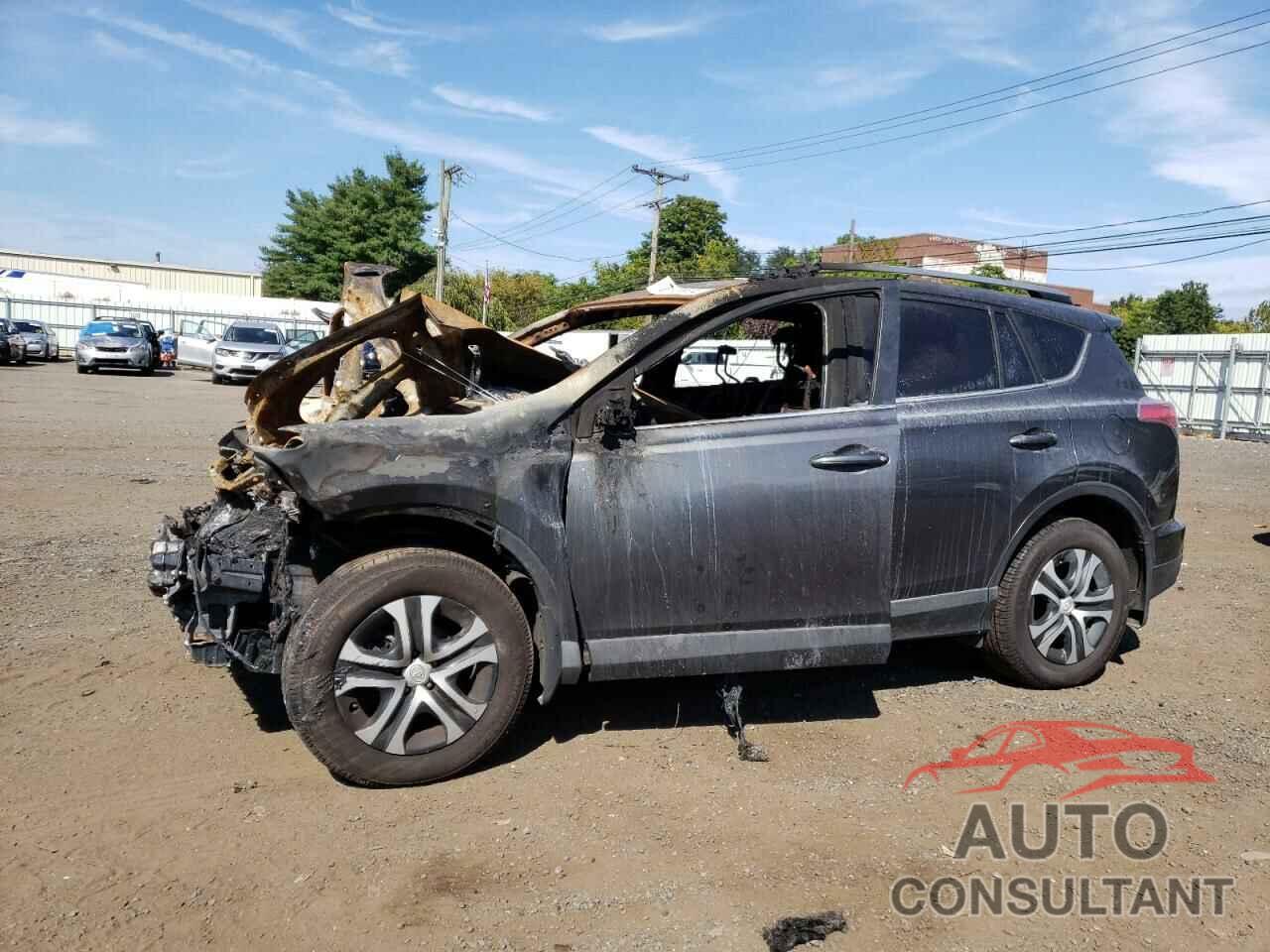 TOYOTA RAV4 2017 - JTMBFREV3HJ123569